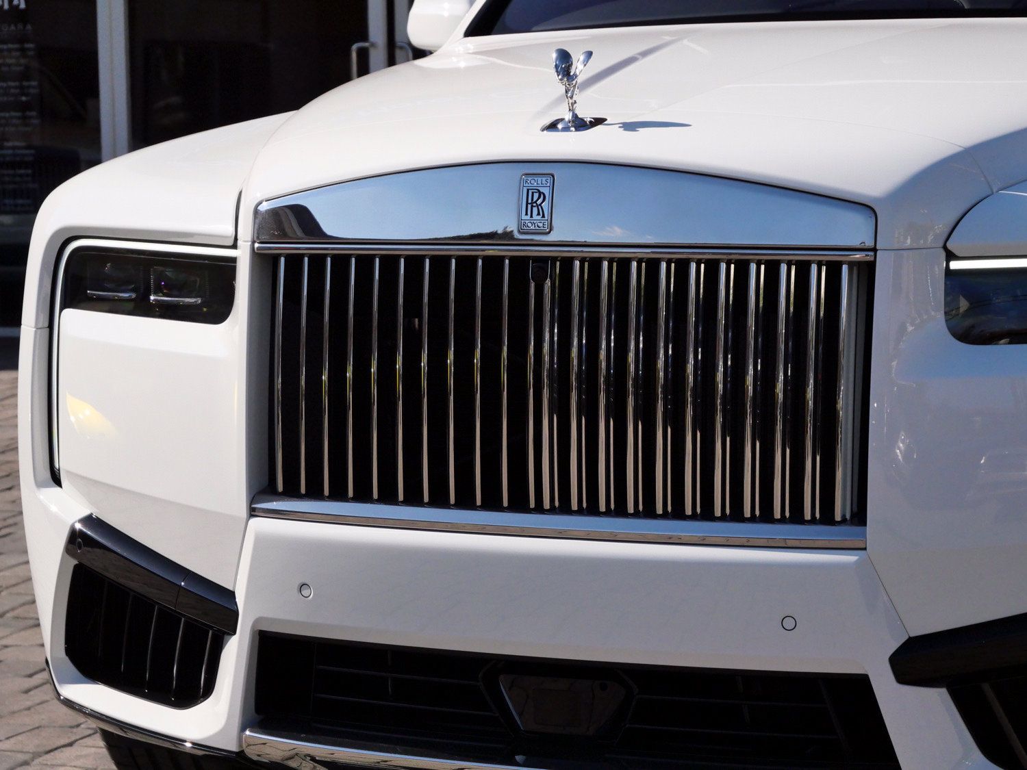 Certified 2025 Rolls-Royce Cullinan AWD/4WD image 7