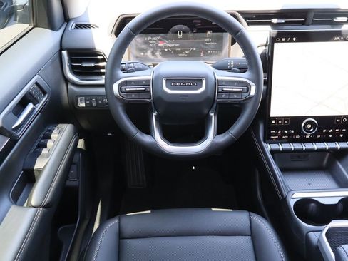 Certified 2026 GMC Terrain Denali AWD/4WD image 25