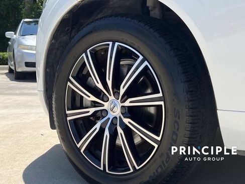 Used 2021 Volvo XC60 T6 Inscription w/ Advanced Package AWD/4WD image 7