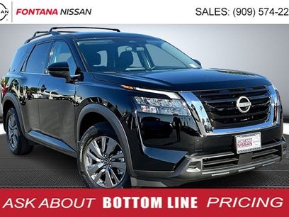 New 2025 Nissan Pathfinder SV