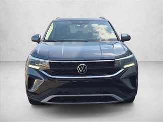 Used 2022 Volkswagen Taos SE video 2