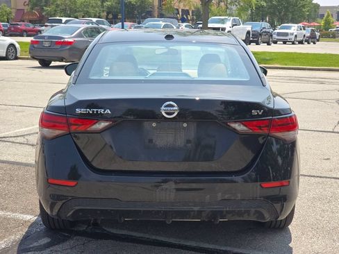 Used 2023 Nissan Sentra SV w/ SV Premium Package FWD image 13