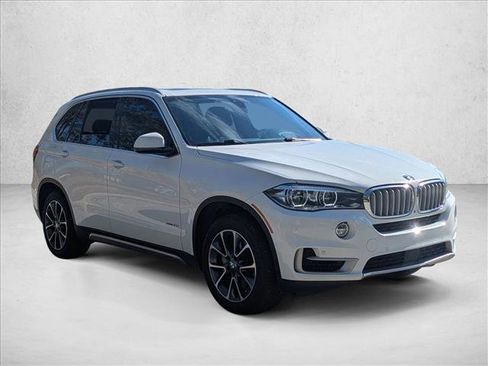 Used 2018 BMW X5 xDrive50i image 3