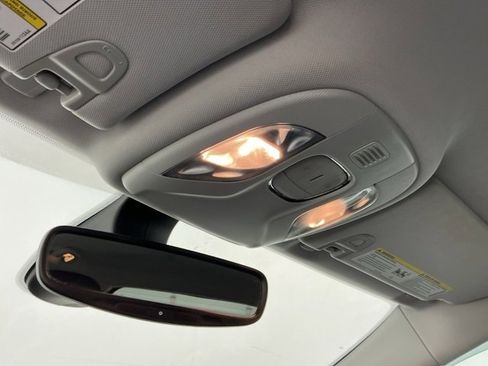 Used 2018 Jeep Compass Latitude w/ Popular Equipment Group image 21