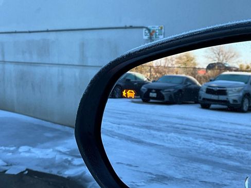 Used 2025 Buick Encore GX Preferred image 18