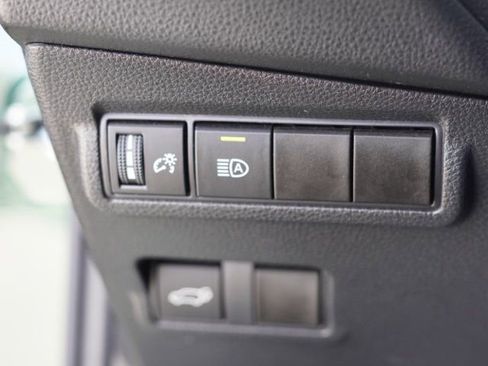 Certified 2023 Toyota Corolla Cross XLE w/ Convenience Package image 18