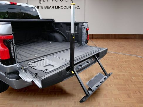 Used 2025 Ford F150 Lightning Lariat AWD/4WD image 12