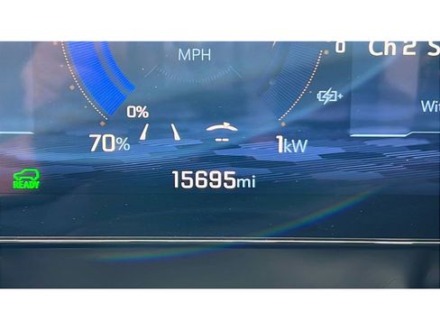 Certified 2024 Chevrolet Equinox EV RS AWD/4WD image 16