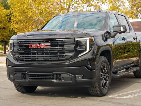 New 2026 GMC Sierra 1500 Elevation w/ Elevation Premium Package AWD/4WD image 2
