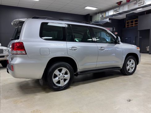 Used 2008 Toyota Land Cruiser image 9