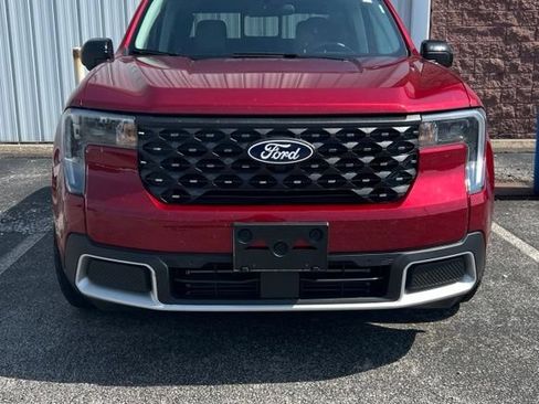 Used 2026 Ford Maverick Lariat AWD/4WD image 2