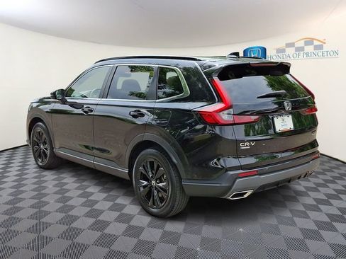 Used 2024 Honda CR-V Sport Touring image 4