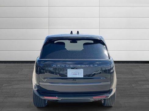 New 2026 Land Rover Range Rover Autobiography AWD/4WD image 9