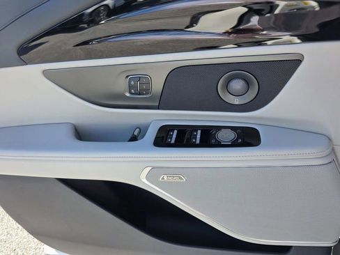 New 2026 Lincoln Nautilus Premier w/ Equipment Group 102A image 12