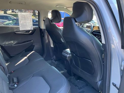 Used 2025 Kia EV6 Light image 47
