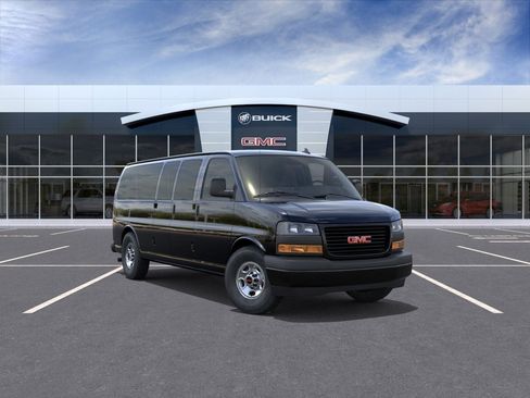New 2025 GMC Savana 2500 Extended w/ Driver Convenience Package RWD image 36