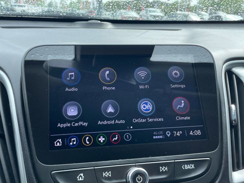 Used 2022 Chevrolet Malibu LT w/ Leather Package image 15