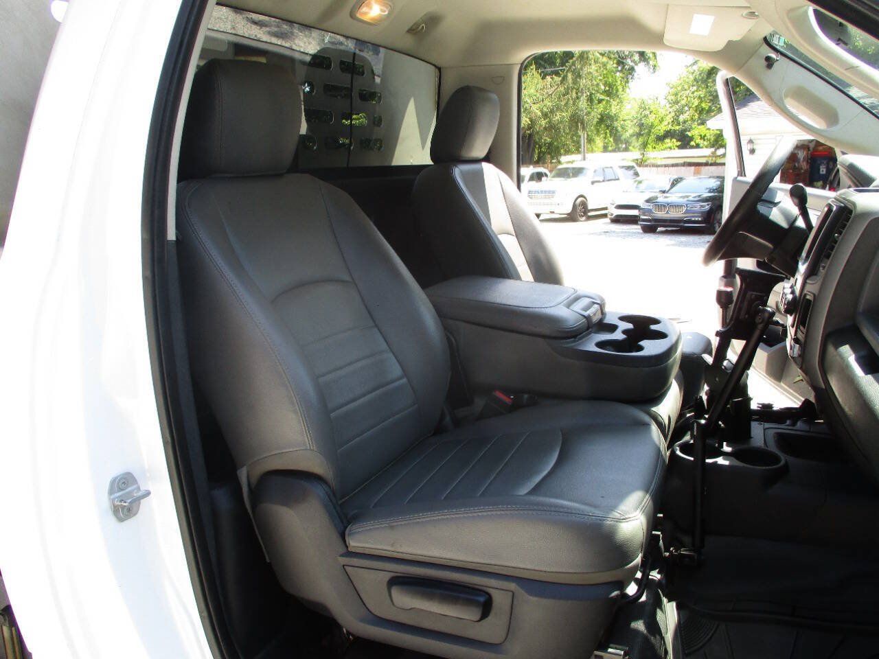 Used 2015 RAM 5500 Tradesman w/ Power Accessory Group AWD/4WD image 33