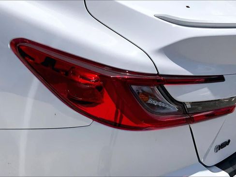 Used 2025 Toyota Camry SE w/ Multimedia Upgrade Package FWD image 28