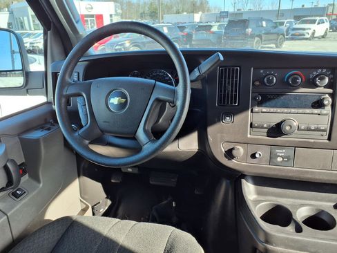 Used 2023 Chevrolet Express 2500 Work Van w/ Driver Convenience Package image 8