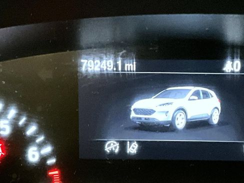 Used 2020 Ford Escape SEL AWD/4WD image 14