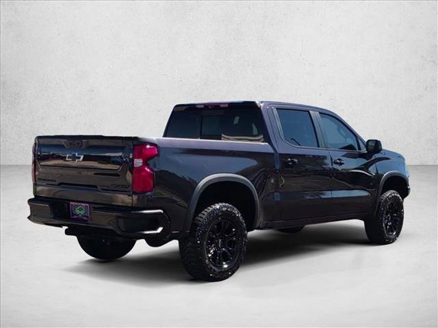 Used 2024 Chevrolet Silverado 1500 ZR2 w/ Technology Package AWD/4WD image 3