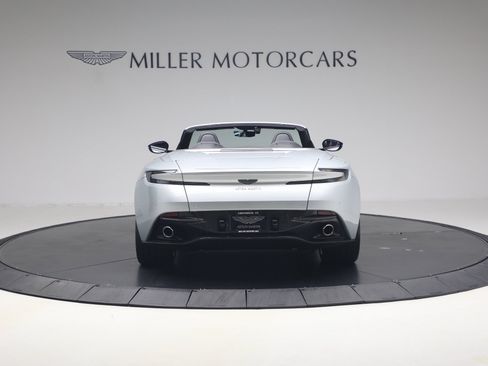 Used 2019 Aston Martin DB11 Volante RWD image 6