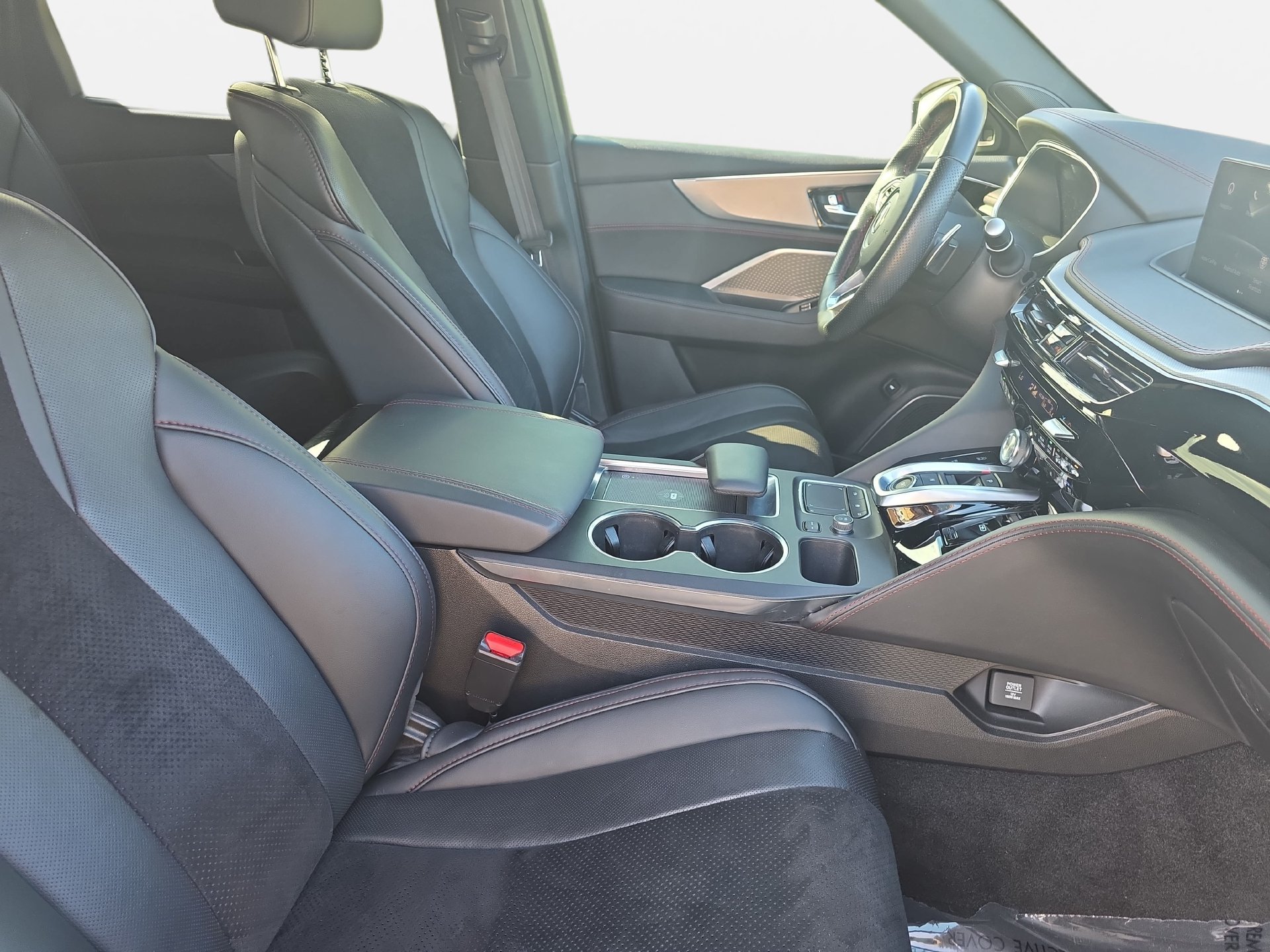 Used 2023 Acura MDX A-Spec AWD/4WD image 10
