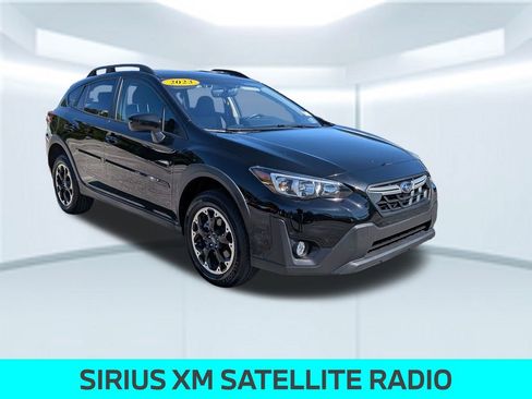 Used 2023 Subaru Crosstrek 2.0i Premium image 9