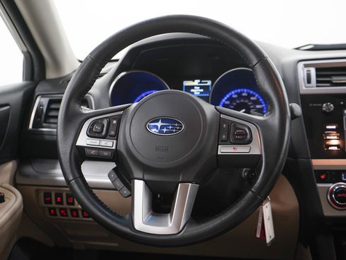 Used 2015 Subaru Outback 2.5i Premium AWD/4WD image 17