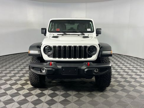 Used 2025 Jeep Wrangler Unlimited Rubicon image 7