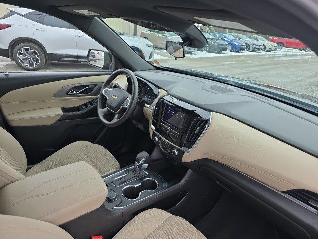 Used 2023 Chevrolet Traverse LS FWD image 43