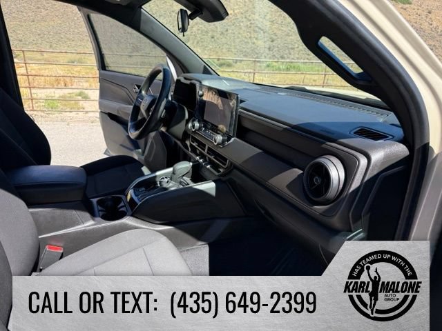 Used 2023 Chevrolet Colorado Trail Boss w/ Safety Package AWD/4WD image 36