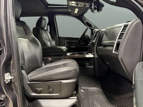 Used 2018 RAM 1500 Limited AWD/4WD image 17