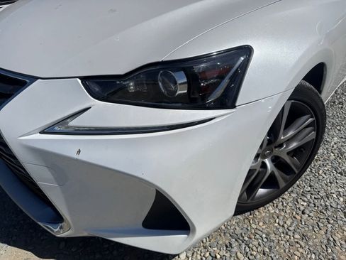Used 2019 Lexus IS 300 RWD image 7