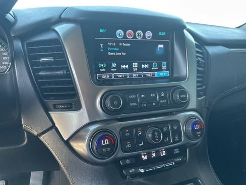 Used 2018 Chevrolet Tahoe LS RWD image 8