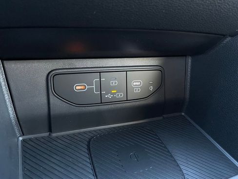 New 2026 Kia Sportage EX image 19