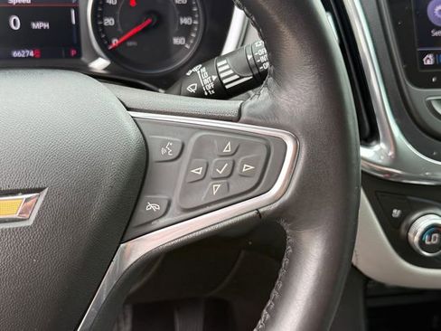 Used 2019 Chevrolet Equinox Premier FWD image 17