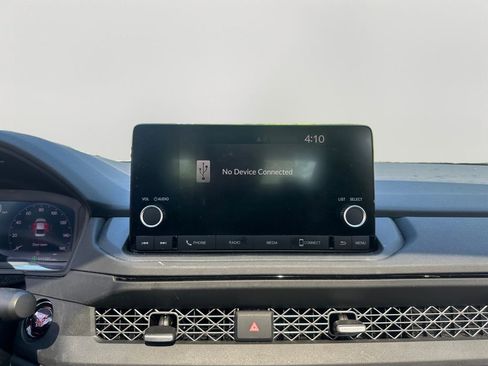Certified 2025 Honda Accord SE image 14