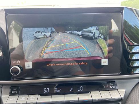 Used 2025 Toyota Camry LE FWD image 23