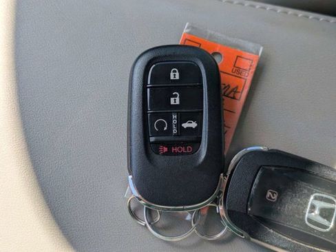 Used 2023 Honda Accord Touring image 32