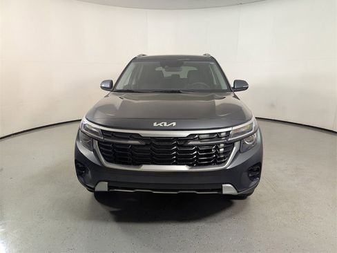 New 2026 Kia Seltos S image 2