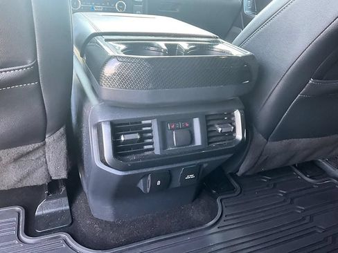 Used 2022 Ford F150 Lariat w/ Equipment Group 502A High AWD/4WD image 34