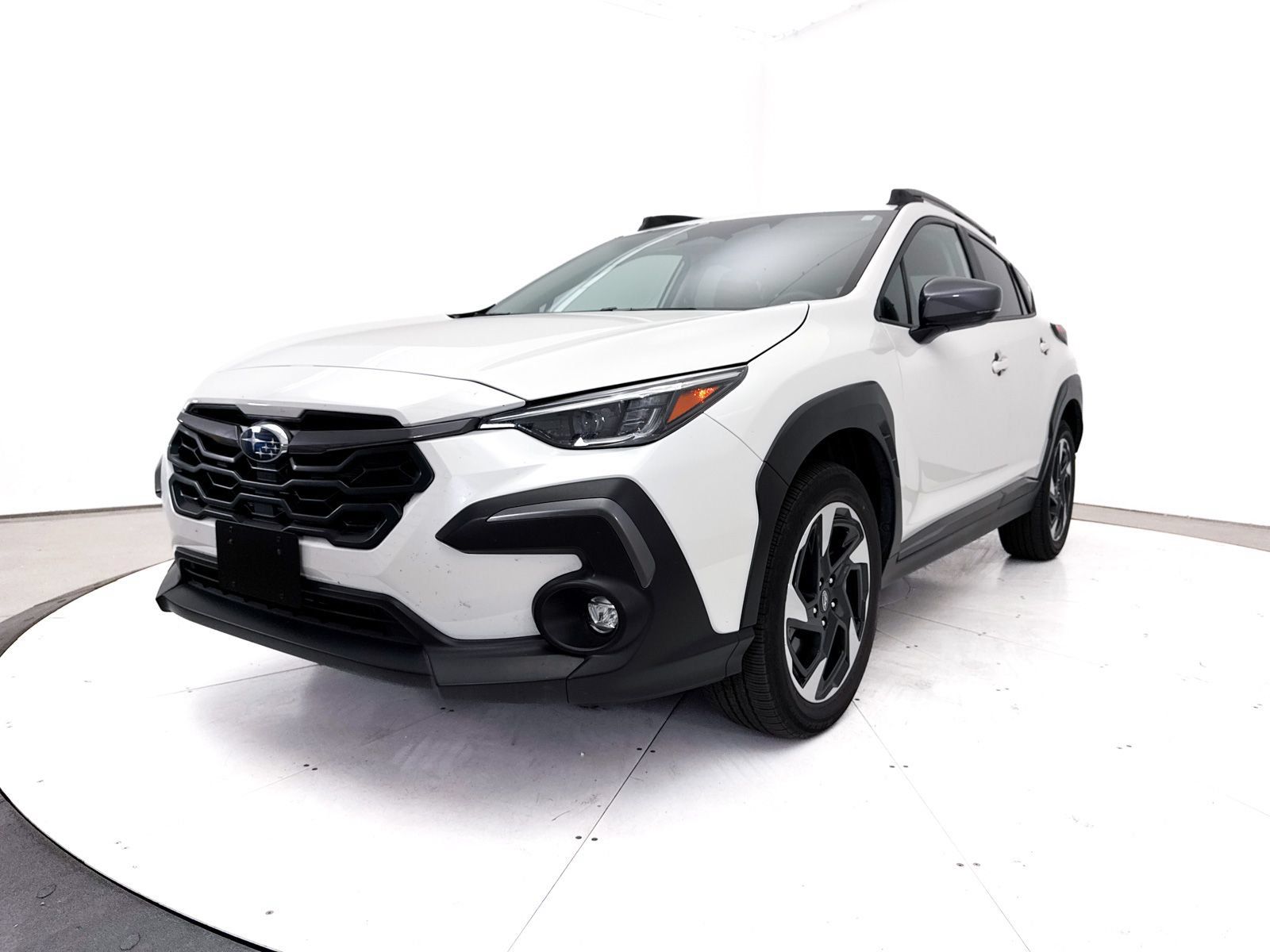 Used 2024 Subaru Crosstrek 2.5i Limited w/ Crosstrek Mirror Package AWD/4WD image 13