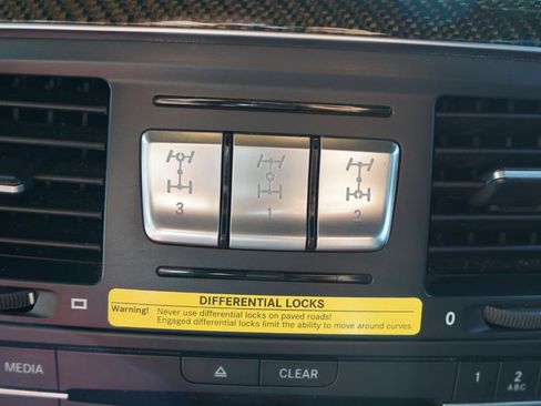 Used 2018 Mercedes-Benz G 550 Squared image 69
