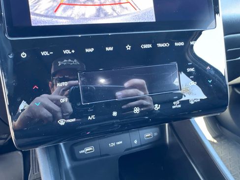 Used 2024 Hyundai Santa Cruz Night AWD/4WD image 25