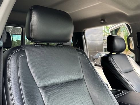 Used 2017 Ford F350 Lariat w/ Chrome Package image 47