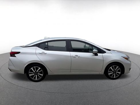 Used 2025 Nissan Versa SV FWD image 16