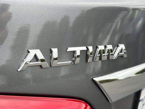 Used 2016 Nissan Altima 2.5 S w/ Power Driver Seat Package image 13