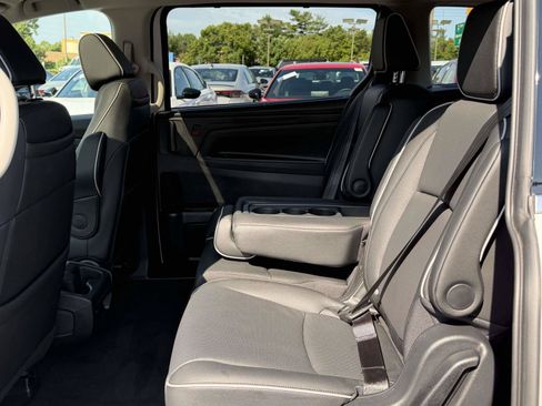 Certified 2026 Honda Odyssey Elite image 9